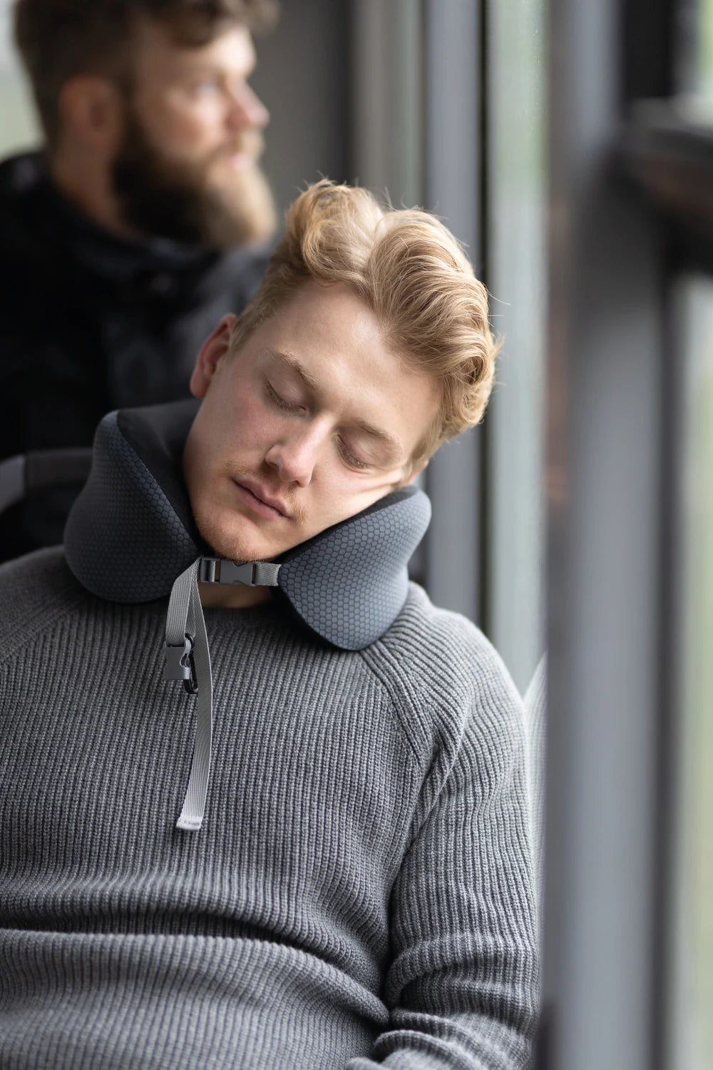 BUSINESS TRAVEL PILLOW