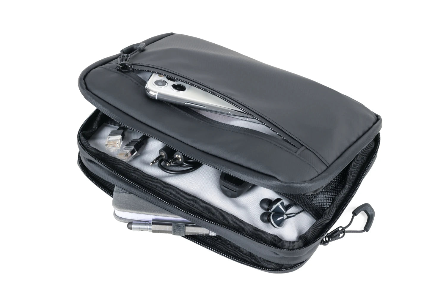 TROIKA BLACK TECH POUCH 2