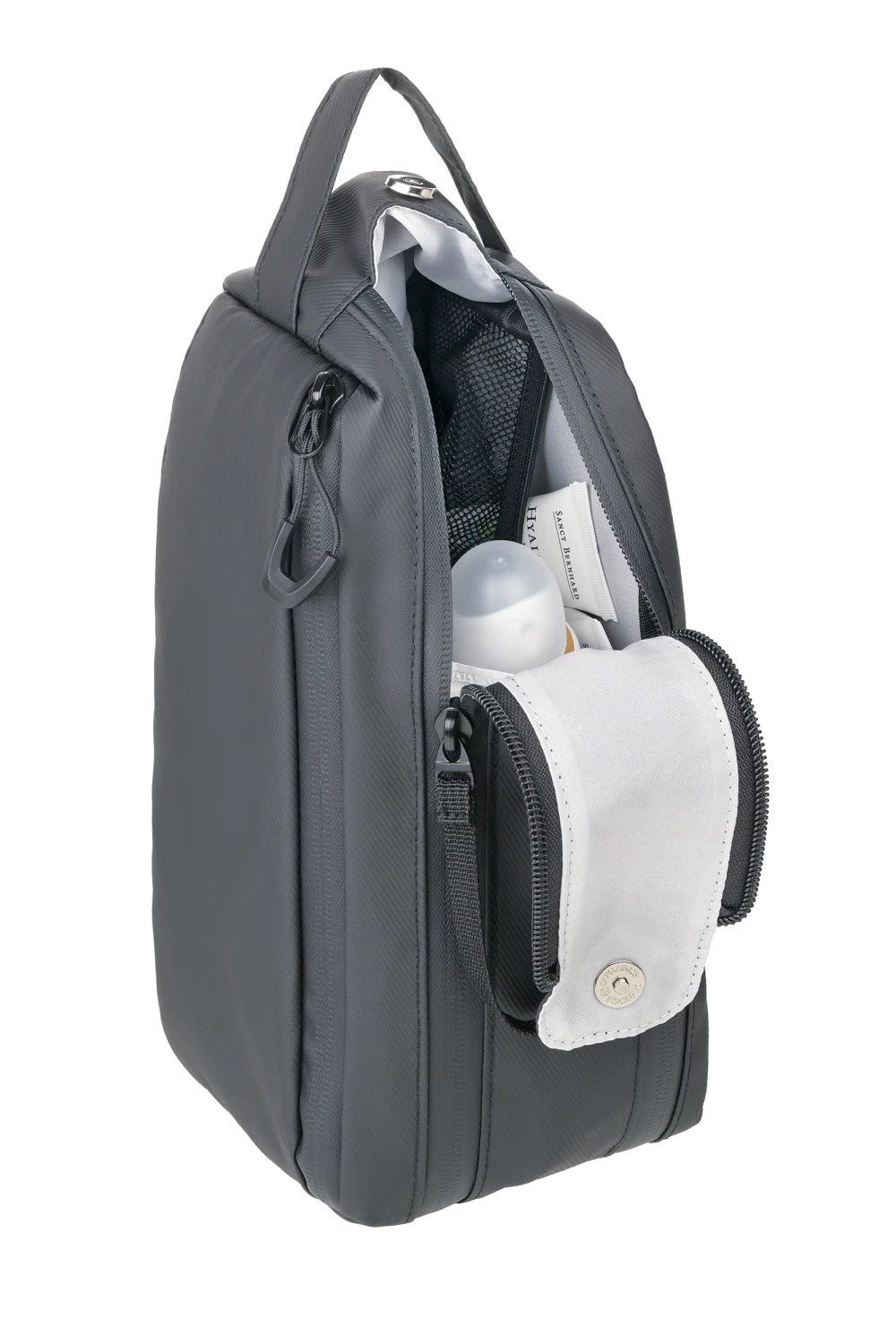 TROIKA BLACK WASHBAG 2