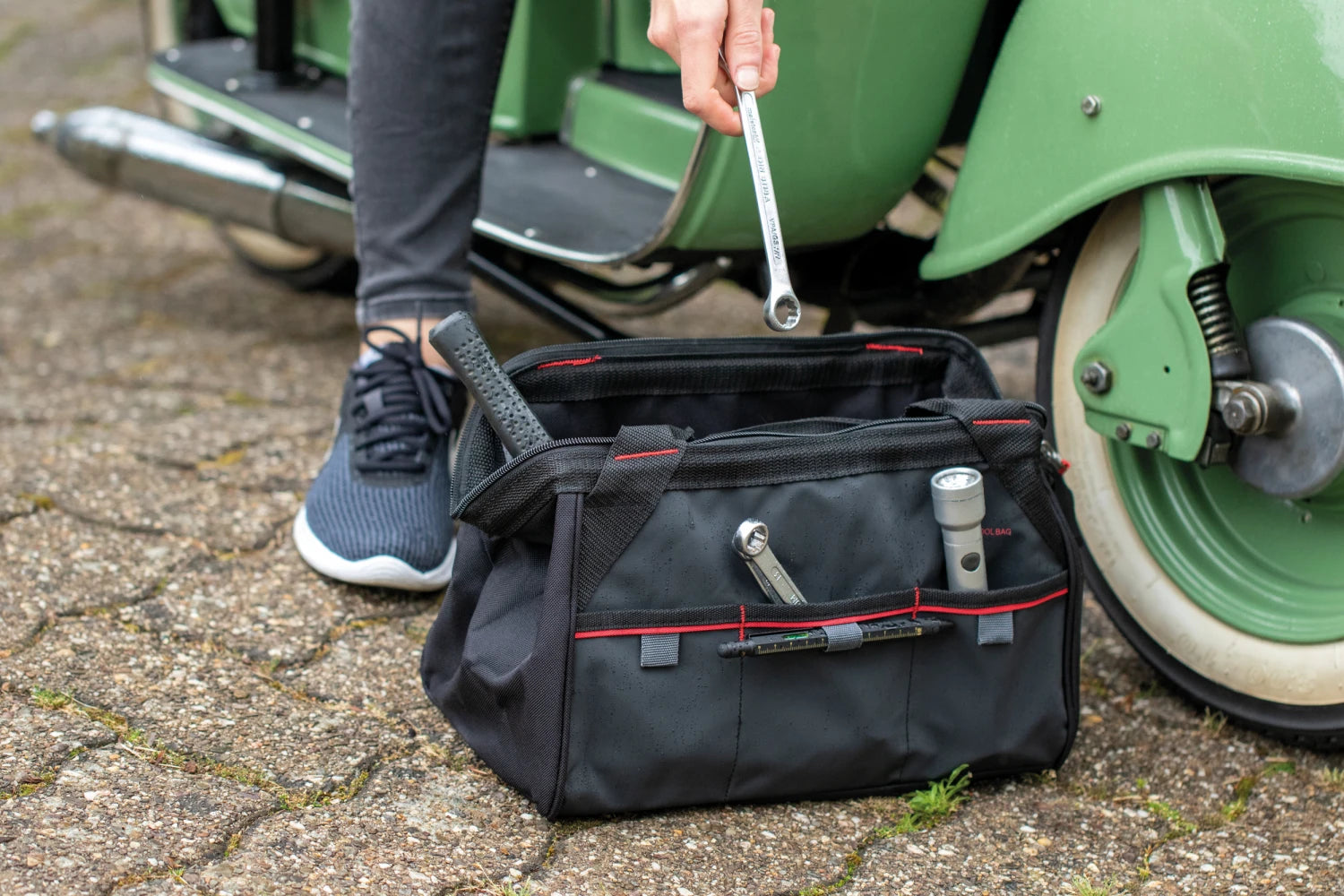 TOOL BAG