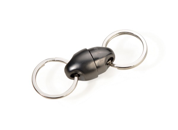 Schlüsselanhänger bestehend aus 2 magnetisch verbundenen Einzelteilen zur einfachen Schlüsselorganis